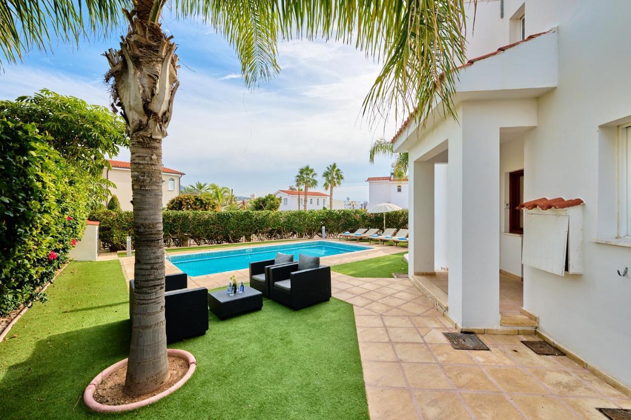 Villa Haven By Ezoria Villas คอรัลเบย์ ภายนอก รูปภาพ